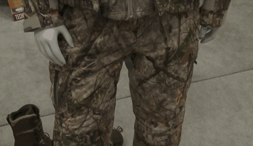 prostheticknowledge:Colour Changing CamouflageAmerican outdoor wear retailer Cabela has developed a 