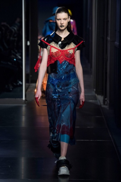 ladolcevitabella: Maison Margiela Haute Couture S/S 2018  Follow me! Instagram@ixx_.xo Facebook@Lado