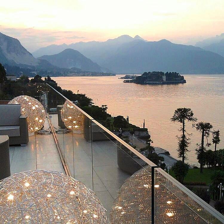 tourism-italy:
“ Stresa, Lake Maggiore - Piemonte
Isola dei Pescatori, the little island, view from one of the most elegant and beautiful Italian rooftop, the one of Hotel La Palma
repost from @lifeacademymilan -
#isoladeipescatori #isola #island...