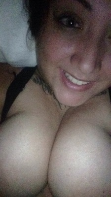 tease-me-preciosa:  Wakey wakeyyyy