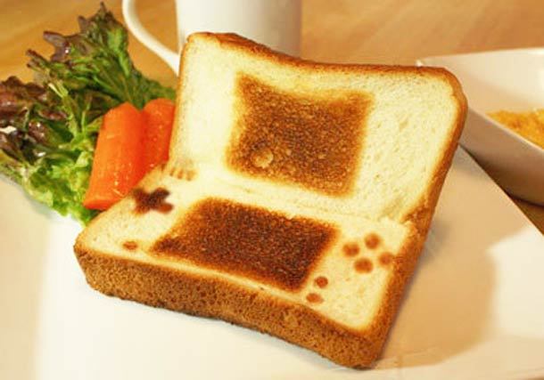 dinothemighty:  I can safely say this is the most amazing piece of toast to enter