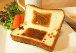 dinothemighty:  I can safely say this is the most amazing piece of toast to enter this world  omg