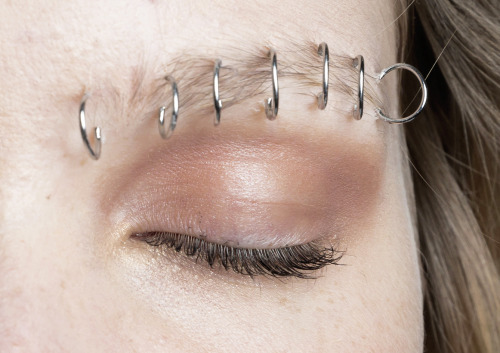 telojuropordior:  the piercings of rodarte spring/summer 2015 collection. 