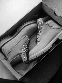 x-dopeshit:  blvck-palace:  .   http://x-dopeshit.tumblr.com