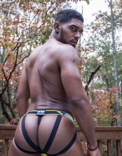wearthestrap:  
