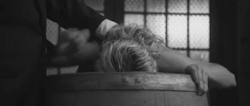 EL: DONDE ESTAN LAS JOYAS&hellip;..ELLA: NO LAS VEO&hellip;&hellip;