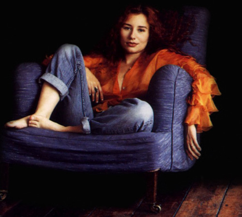 strait-jacket:Promotional photos for Tori Amos’ ‘Little Earthquakes’