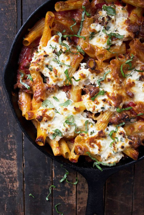 verticalfood:Baked Sausage And Ricotta Rigatoni