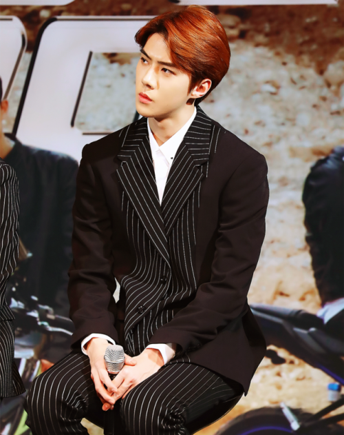 oh sehun at ‘don’t mess up my tempo’ press conference and listening session event!