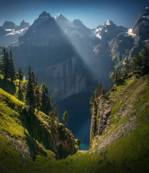 sosuperawesome:  Max Rive on Instagram   😍😍