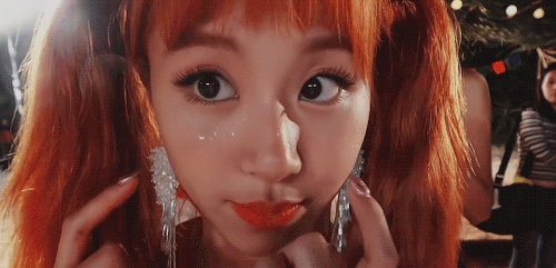 kimnatozaki: chaeyoung and her sparkly freckles✨ for anonymous