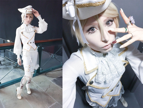 Coord from Sunday of Hyper Japan event~! Outfit details:Hat- Peacockalorum + personal customisa
