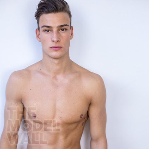 bambam62:Justin Petzschke by Daniel Jaems