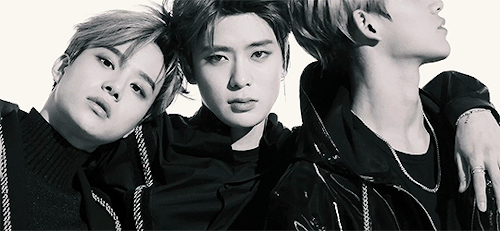 jaehyunz:jaehyun / black on black