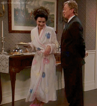 ediths-shades:  Every outfit of FRAN DRESCHER in The Nanny, season 1 (1993-94) [1/?].Costume