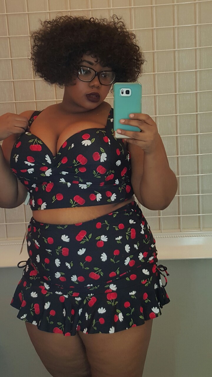 bustyspice:  afatblackfairy:  Tried on a Torrid bikini. It was fun ^_^  😍😍😍