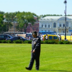 #architecture &amp; #perfect #green  . #police #policeman #Senate #Square #streetphotography #citylife #urban   June 14, 2012  #summer #heat #hot #travel #SaintPetersburg #StPetersburg #Petersburg #Russia #СанктПетербург #Петербург