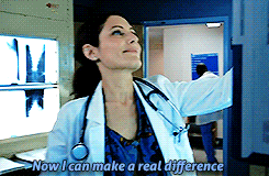 ekjohnston:  outtagum:   WATCH: Some of TV’s best fake doctors are back to get