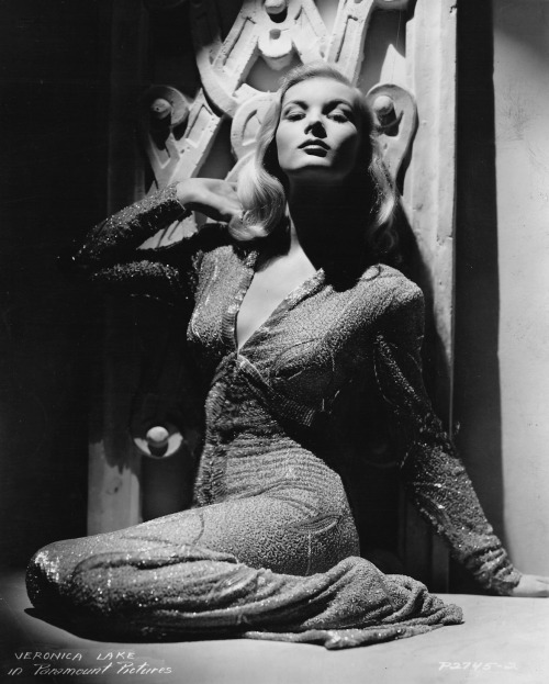 Porn lelaid:  Veronica Lake by George Hurrell, photos