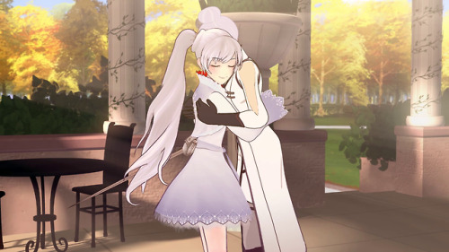 Today’s sisters are Weiss and Winter Schnee from RWBY