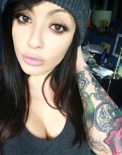 selfysgalore:  Damn!