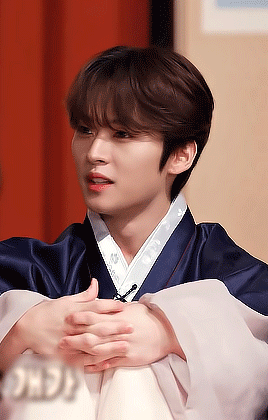 LEE KNOW ♡ SKZ CODE EP. 27 A DAY AT SKZ ACADEMY #1