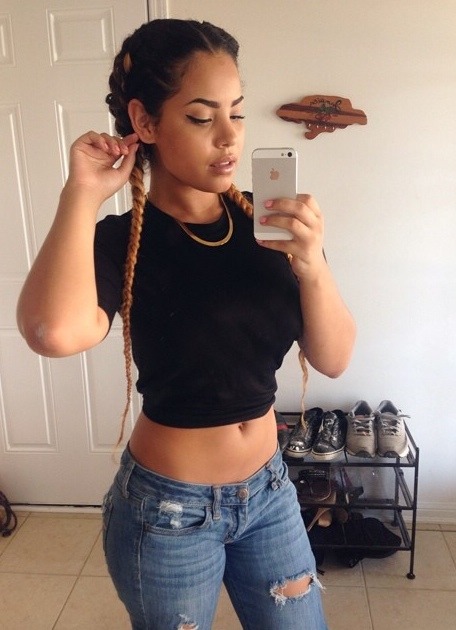666bad:  uglymami:  lickdacake:  my blog is good   👽  😍