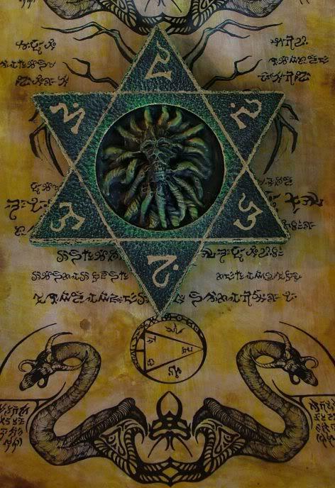 pankurios-templeovarts:  Artworks by Mr. Zarono. Inspired by the genius of H. P.
