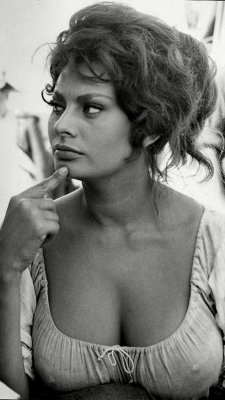 annieoblog:Sophia Loren