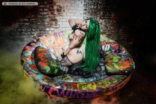 hexhypoxia:guess whats now live on zivity? THIS FULL SET! “graffiti” photos by TripleSeven latex by Vengeance Designs http://www.zivity.com/models/hexhypoxia/photosets/104  to see full set, follow the link! <3