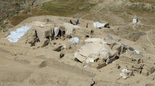 Monday’s picture: a view of Mes Aynak, archaeological site doomed to disappear (Afghanistan). Estima