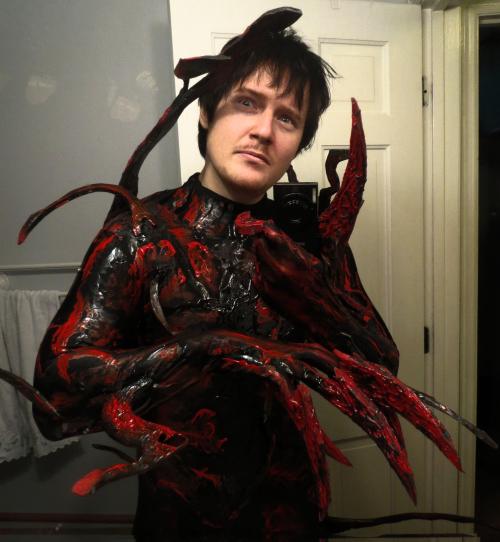 costrader:  Troa just uploaded this EPIC Carnage Cosplay to CosTrader, and he is accepting commissions on his Spiderman inspired costumes!