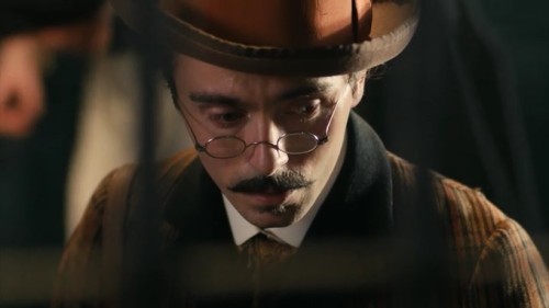 eternalparadiseseeker:David Dawson as Fred Best in Ripper street season 3 episode 1