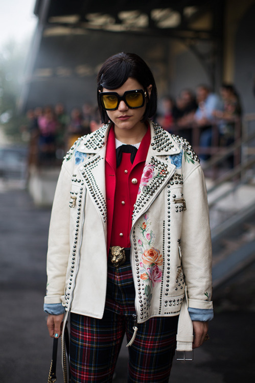 Milan streetstyle - via 