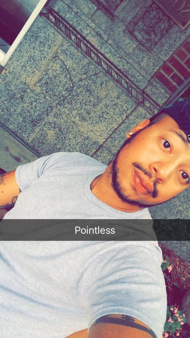 andiwillbe-infinite:  sir-nick:  Yooooo. I’m beautiful 🌺  Yes 🤗