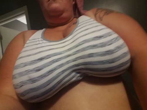 bigtazz24:  mrbush87:  themrsbush2010:  Freshly porn pictures