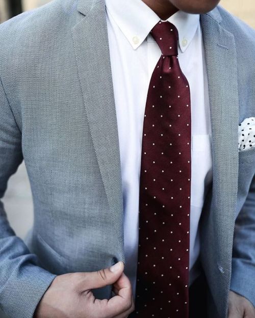 bows-n-ties: Get ahead of the game by following @mensweartips and us on Instagram. 