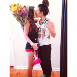 the-inspired-lesbian:  Love &amp; Lesbians ♡