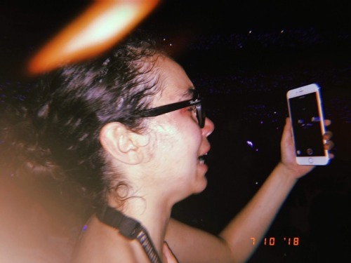 rememberyourbarefeet:Me crying during Long Live and New Year’s Day