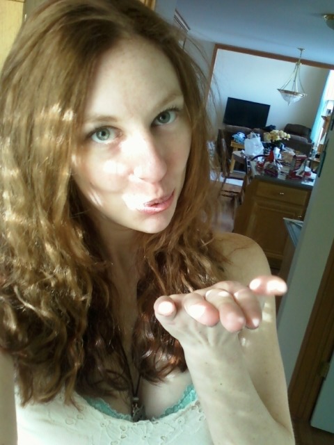 groovypeach:  I feel pretty today. I want to present my face. :} I just have a fascination