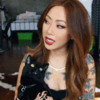 shheryl:  clairemarshall:  WEEK RUNDOWN II http://www.youtube.com/watch?v=fVznmAb4kaI