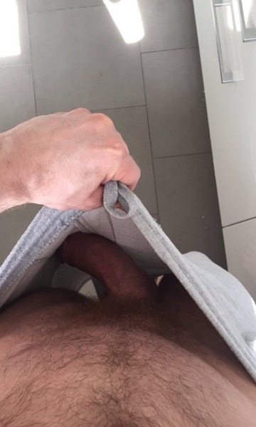 male-and-others-drugs:  Tim Kruger pelado