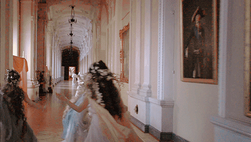 jeannemoreau:  Russkiy kovcheg (Aleksandr Sokurov, 2002)