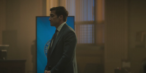 Jake Gyllenhaal Radiated Pure Baby Angel Energy During This Escene. He Looked So Fucking Pretty Walking