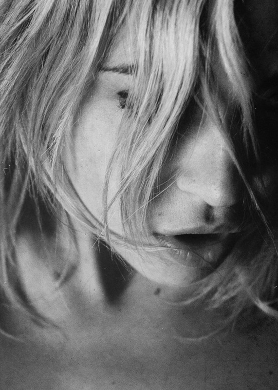 femaleformz:  andreatomas:  Photo by © Andrea Tomas Prato  