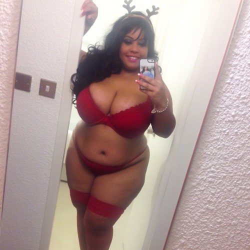 Sex bustyshanice:  I couldn’t find my Santa pictures
