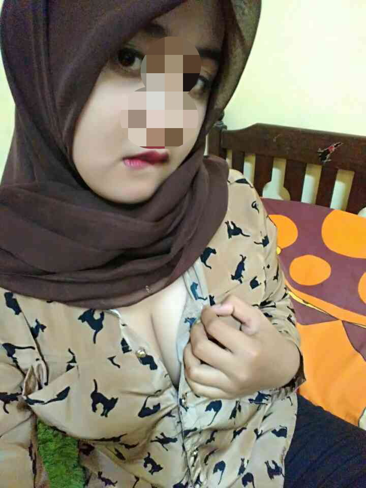 themalaysexaddict:  Tahu kenapa banyak teman lelaki yang kongsi gambar awek dia orang