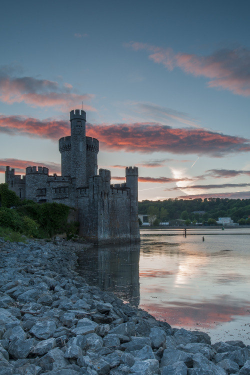 Blackrock Castle on the river Lee, Cork / Ireland by (Des Daly).