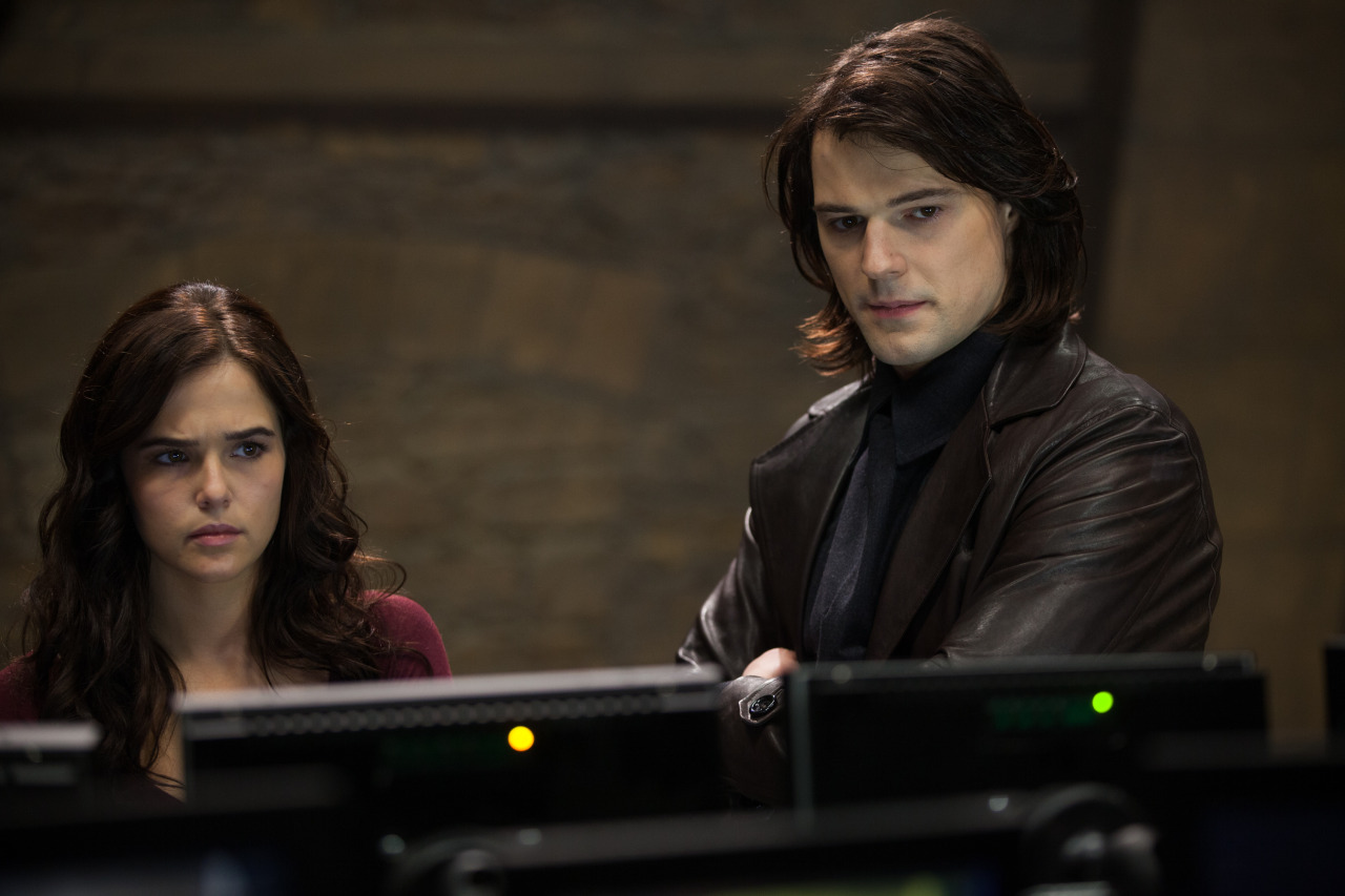 dimka-roza-belikov:  HQ Stills - click on the pics to see the HQ version 