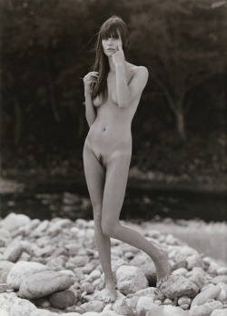 Anouck Lepere’s Series Of Beautiful Nudes